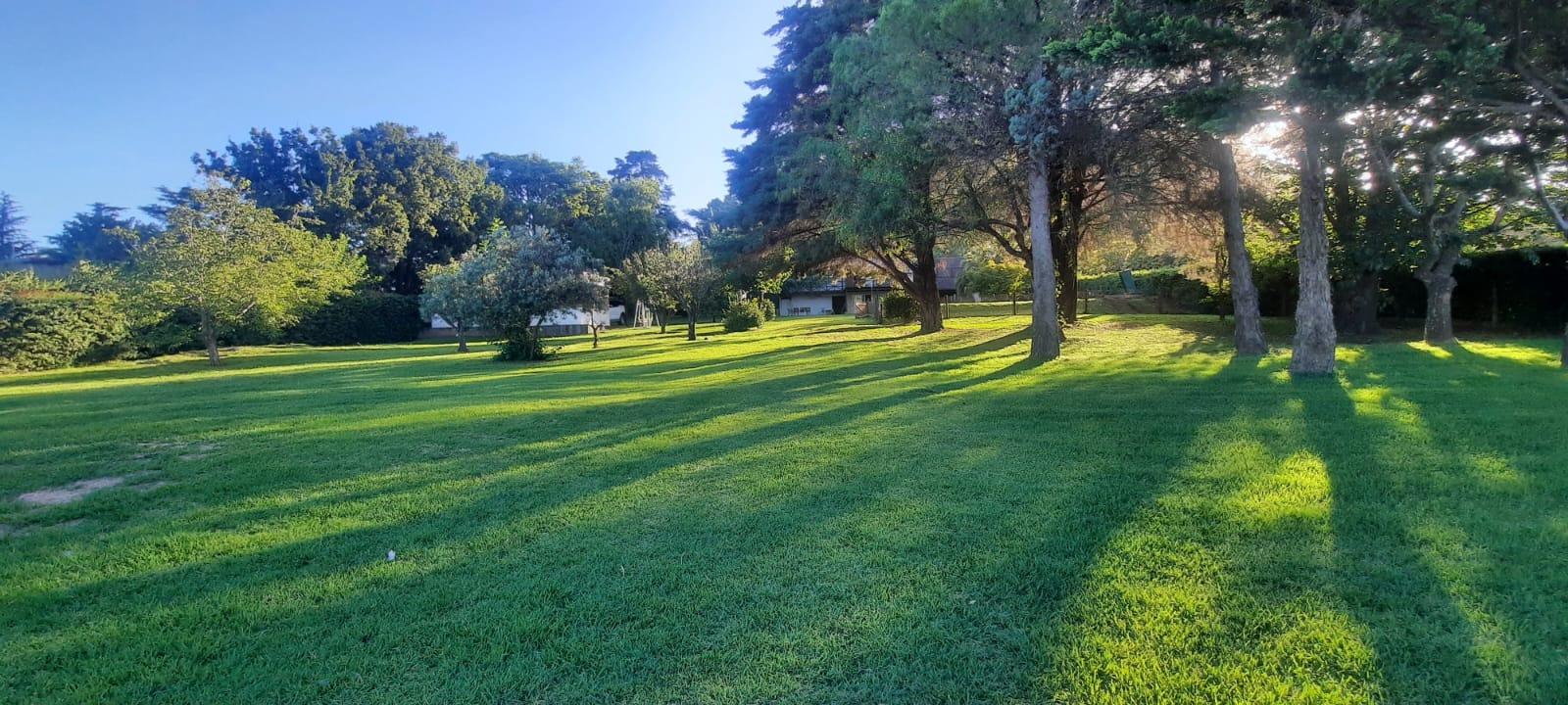 Casa en  Villa del Dique con bajada al lago