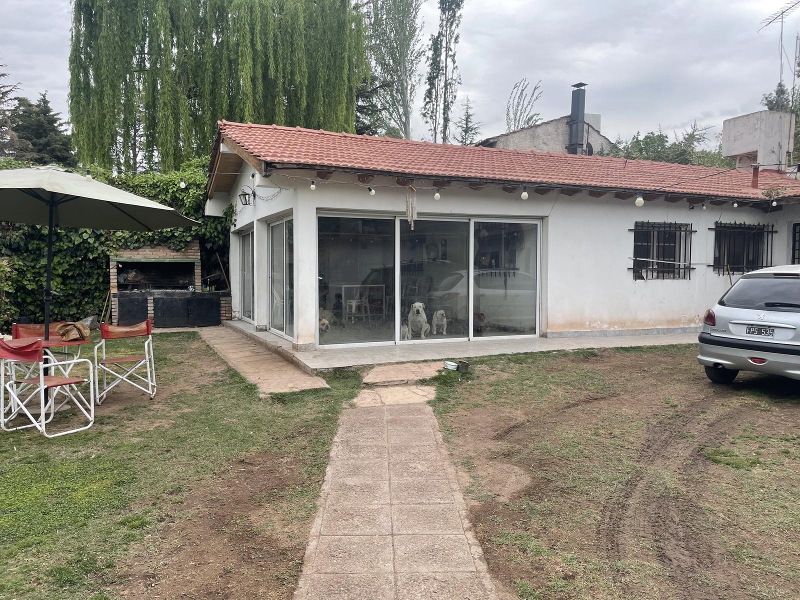 Casa en venta en el corazon de Chacras de Coria