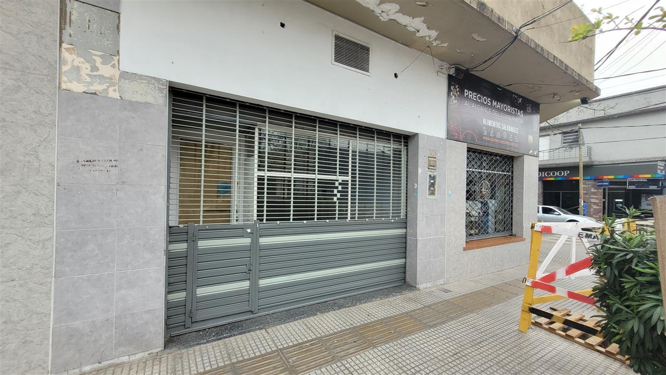 Local 25m2 cub. en alquiler. sobre Av. Laprida próximo Av. Mitre.  Villa Martelli