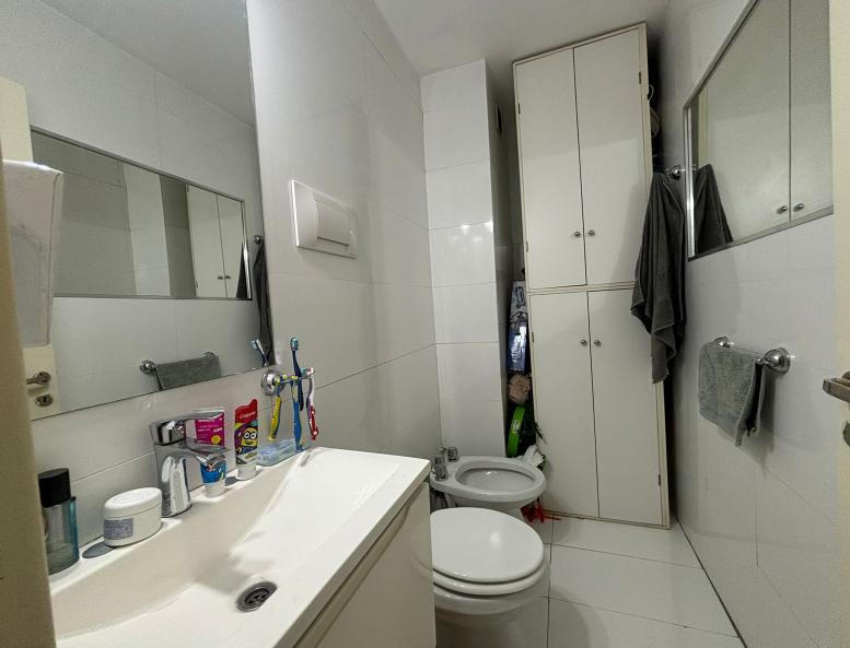 Departamento en  Nueva Córdoba de 3 Dormitorios 2 Baños Cocina Balcón y Cochera