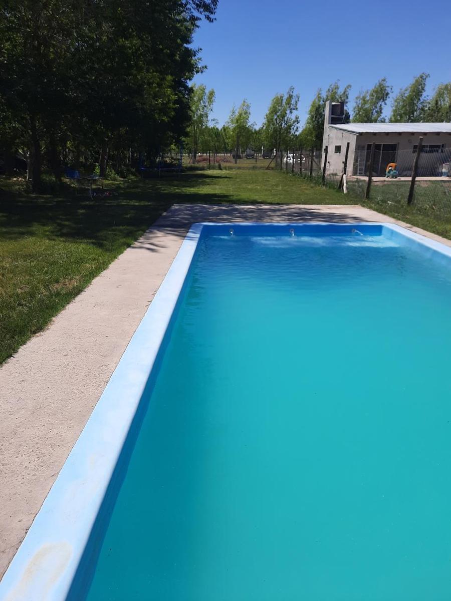 Terreno en  venta en Stefenelli con pileta y parrilla