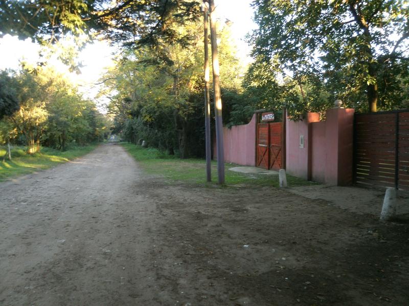 EXCELENTE COMPLEJO-CASA QUINTA PARA EMPRENDIMIENTO COMERCIAL O VIVIENDA SOBRE PREDIO DE 2400 M2