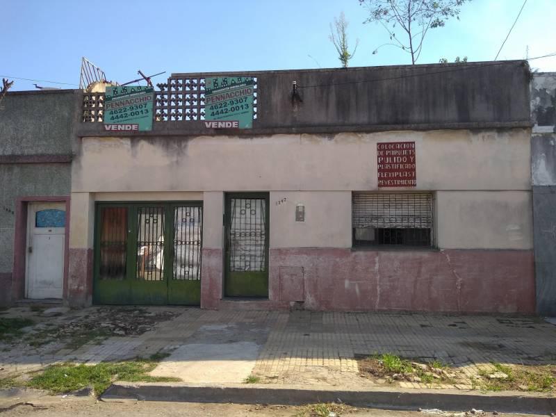 Casa 8,66x26 3 amb garaje a refaccionar