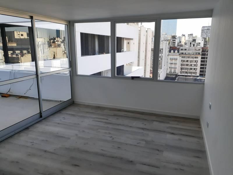 Departamento de 3 ambientes a estrenar, con balcón terraza.