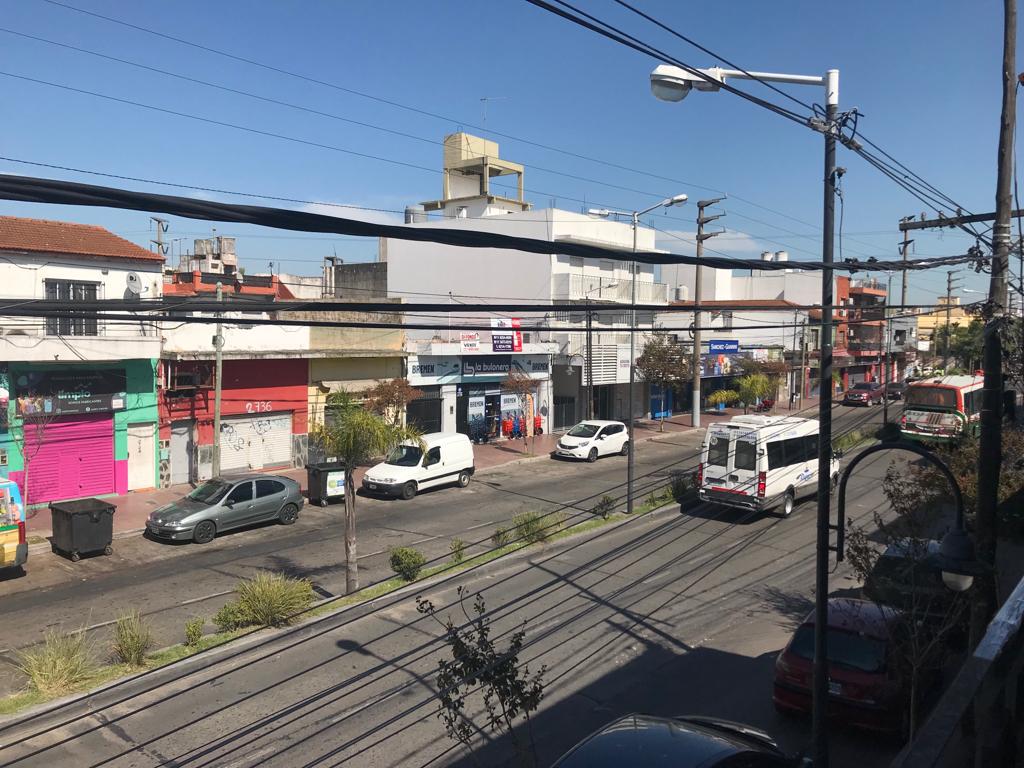 PH  Y local en VIRREYES. VENTA EN BLOCK- AV AVELLANEDA 2700