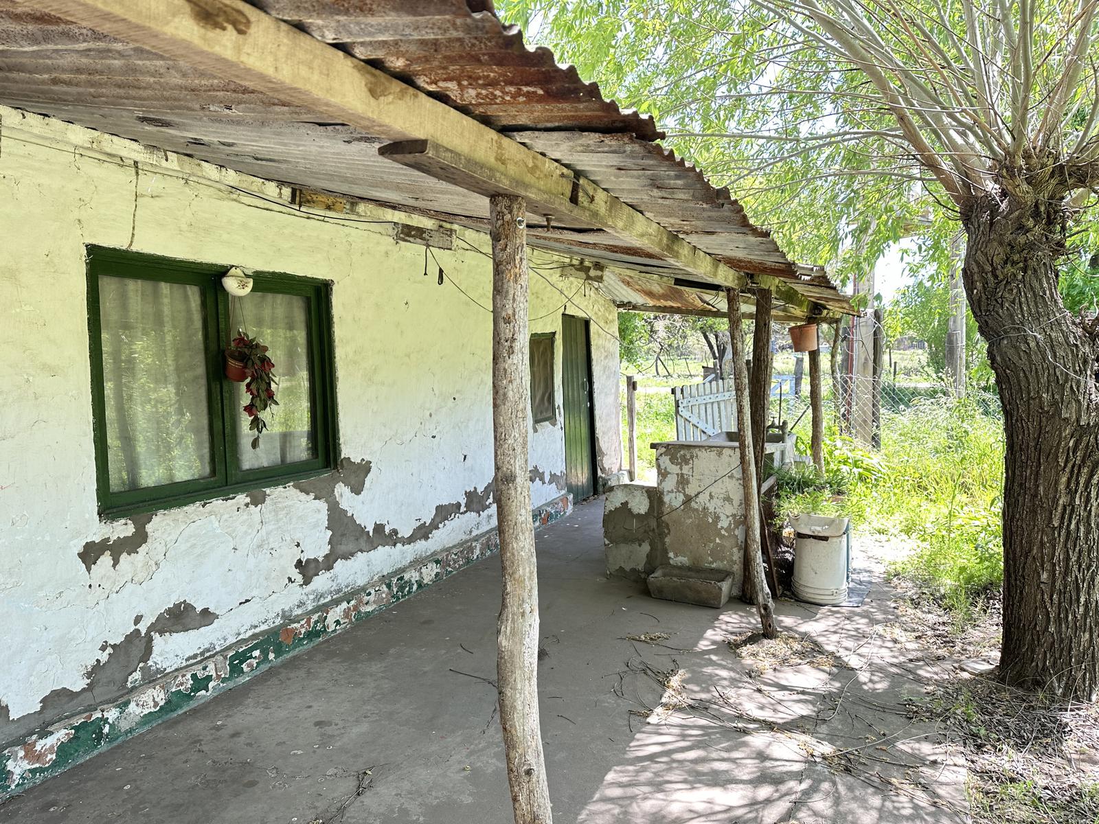 Venta Terreno en Salvador Maria, con rancho de barro