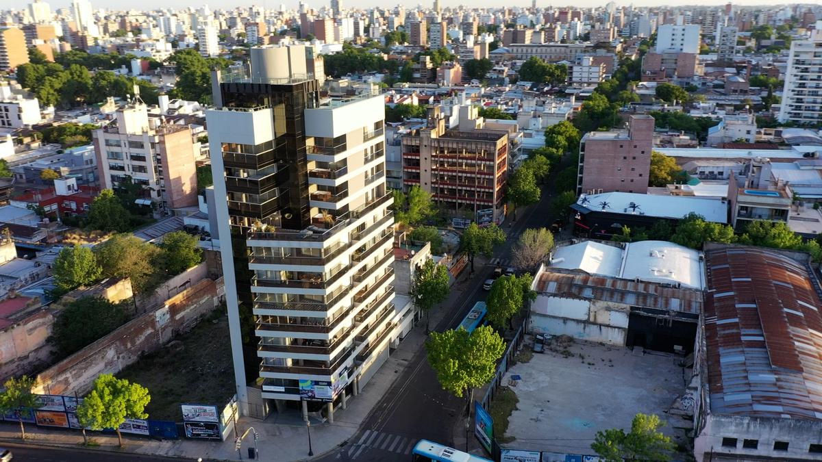 AV. DEL VALLE al 2700  - VENTA DEPARTAMENTO 2 DORMITORIOS EN ROSARIO ZONA NORTE