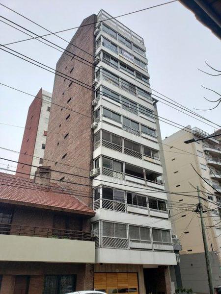 Departamento 2 Dormitorios en Venta- 67m2- Lanus