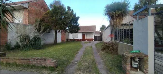 Casa en venta de 2 dormitorios c/ cochera en Barrio El Progreso