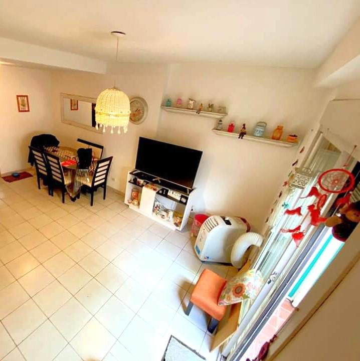 HERMOSO DUPLEX DE 3 AMBIENTES MUY LUMINOSO, SIN EXPENSAS