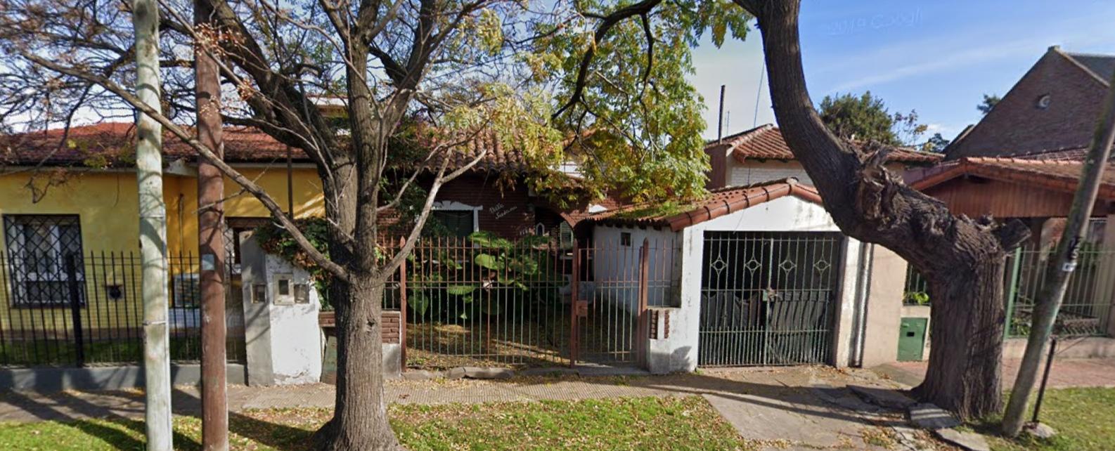 CASA A DEMOLER SOBRE UN TERRENO DE 370 M2 APROX