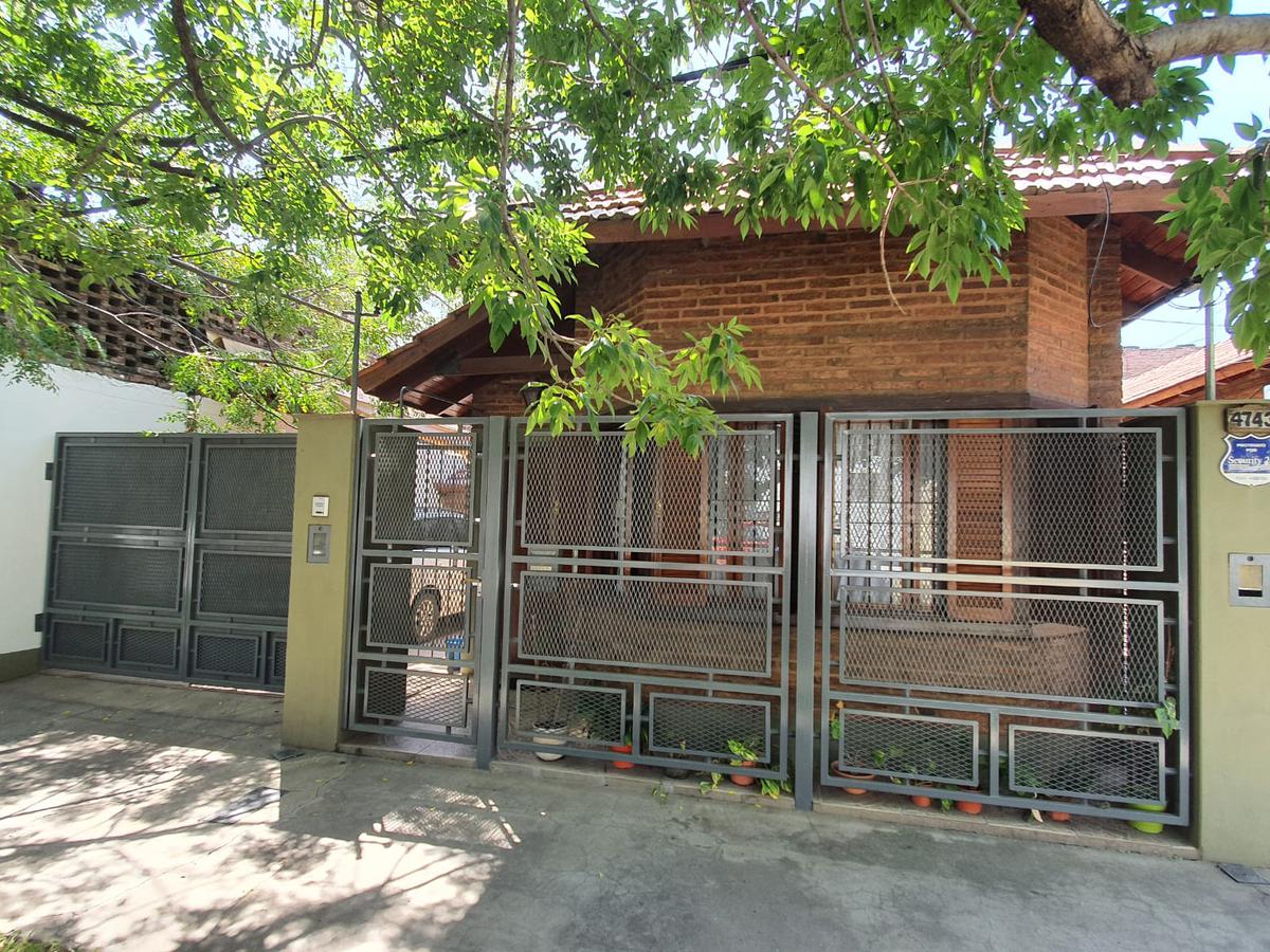 Venta Casa 2 Dormitorios y Cochera en PH - Barrio Alvear