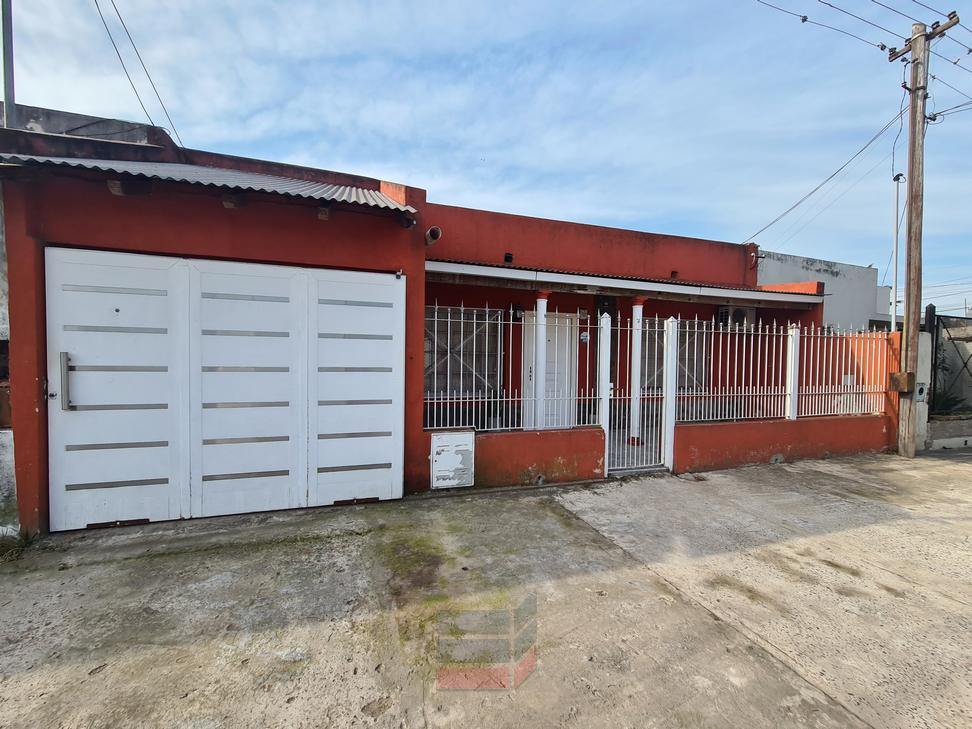 Casa en Venta  Lujan