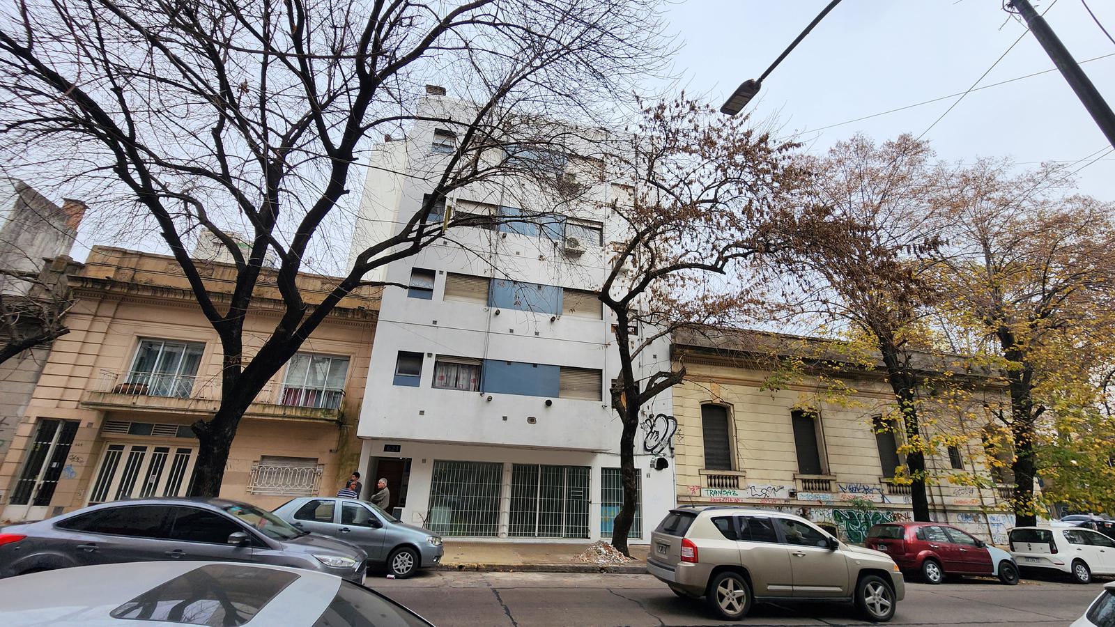 Departamento monoambiente en  venta  en la plata