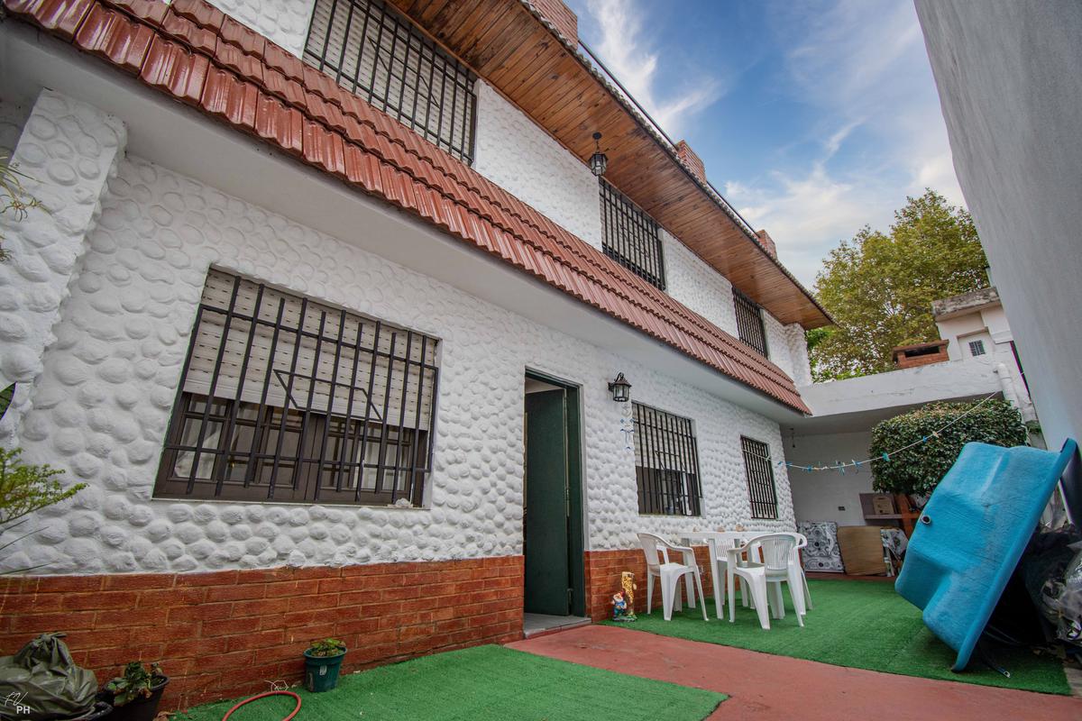 VENTA/PERMUTA - Casa interna - 3 dormitorios - Echesortu, Rosario.