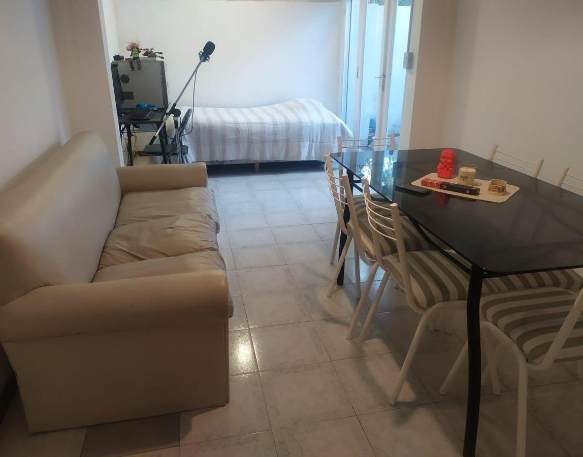 Venta PH 2 amb, a cuadras de la playa.