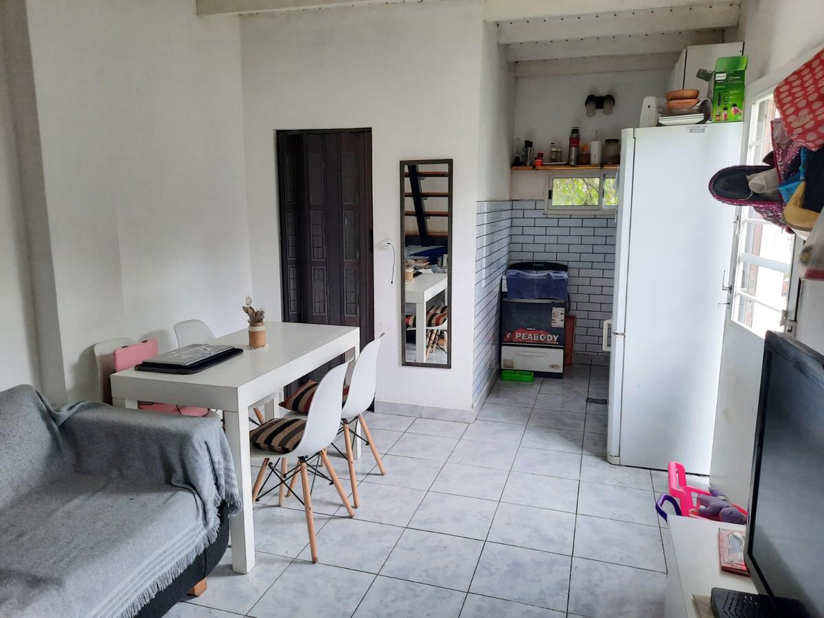 VENTA DE CASA 4 AMBIENTES EN BECCAR