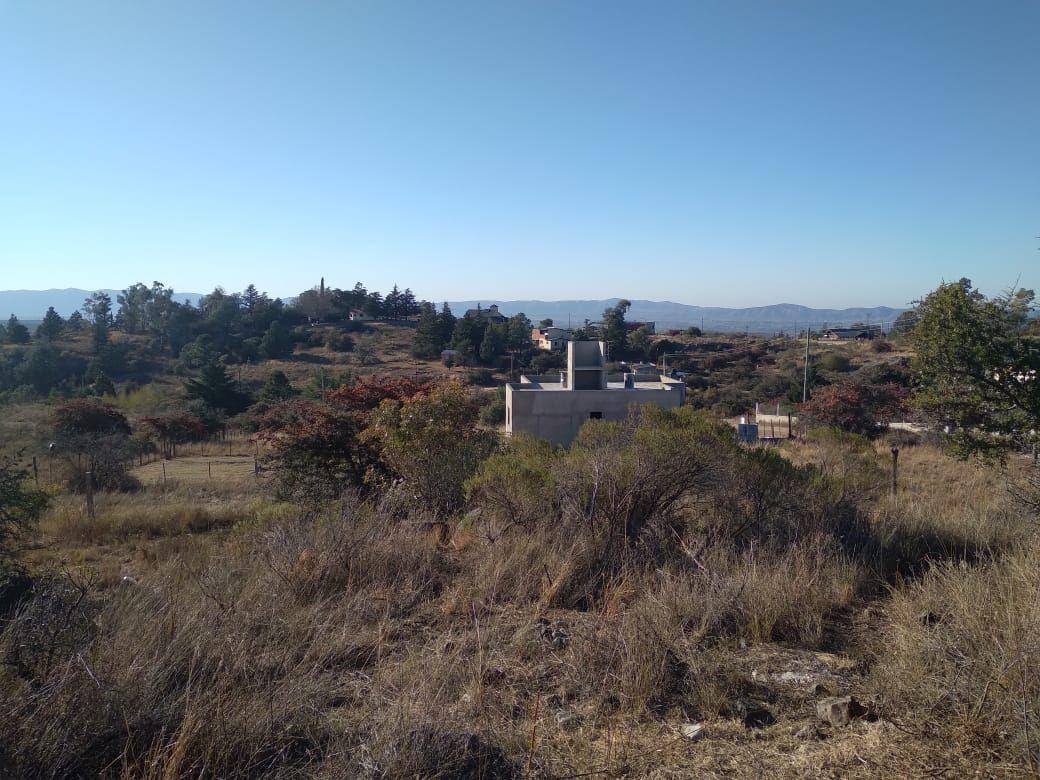 Terreno en venta de 800m2 ubicado en Tanti Lomas