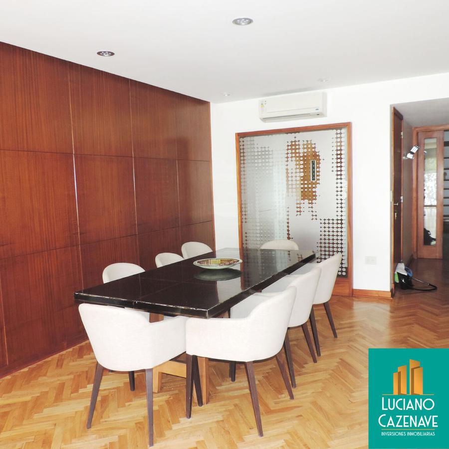 Departamento en alquiler con muebles con 2 dorm. - Cochera - Recoleta