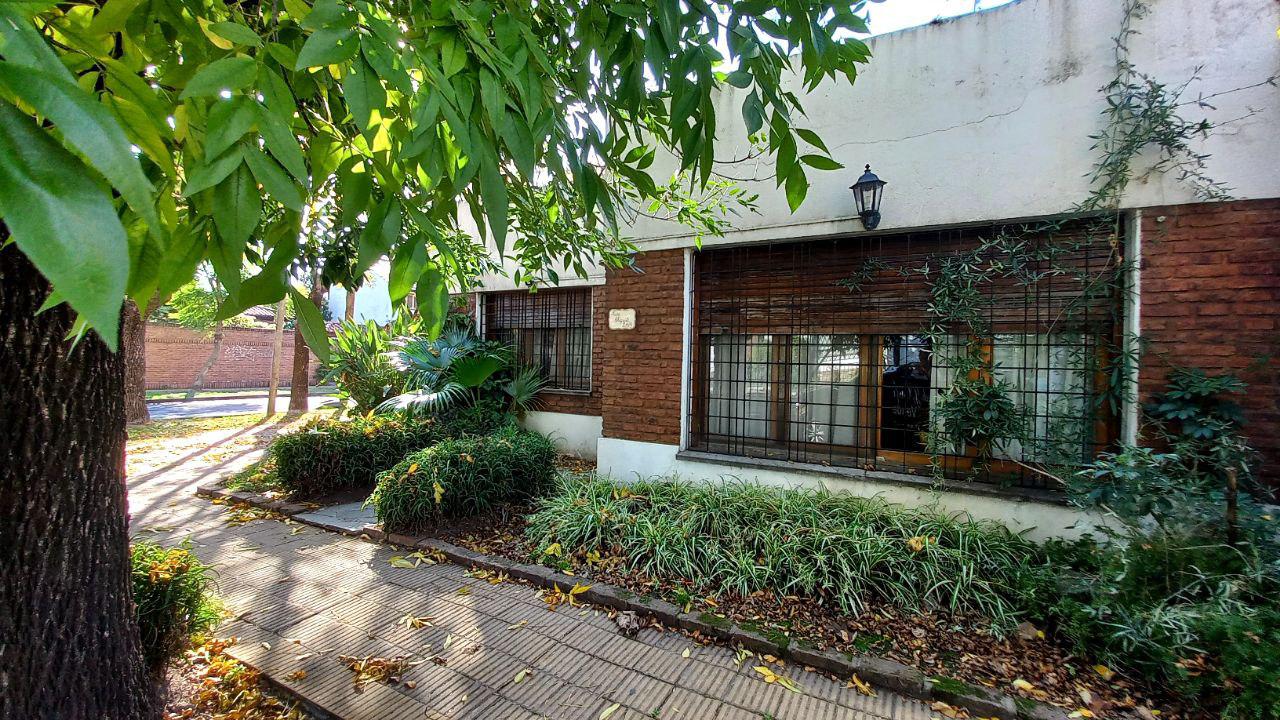 Casa en venta Castelar Norte