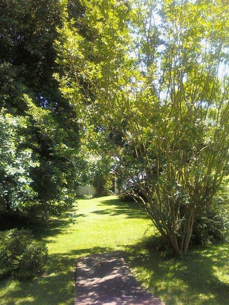 Gran terreno en Escobar con antigua  arboleda de  frutales y piscina en buen estado