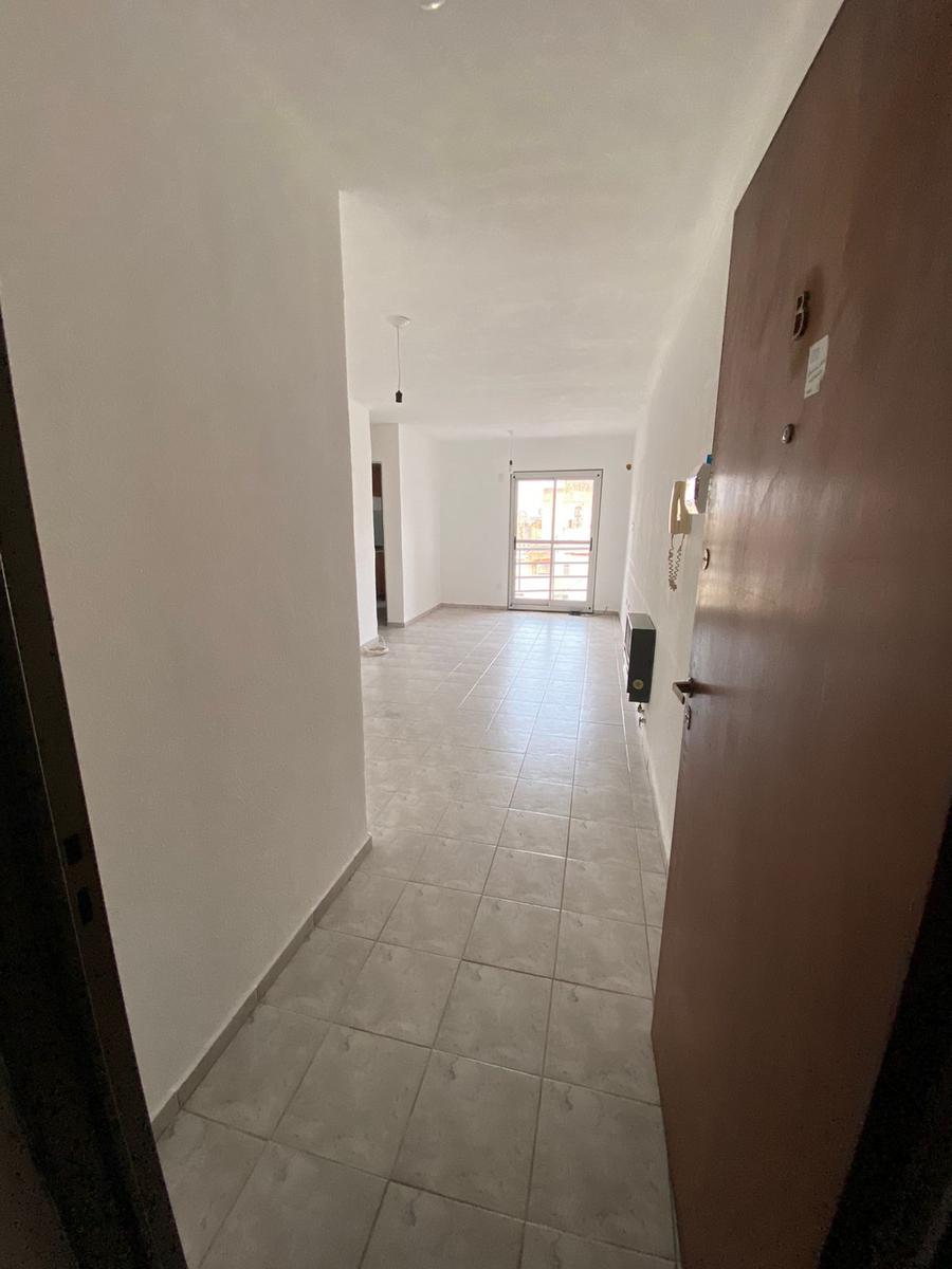 OPORTUNIDAD CENTRO! ALQUILER DEPARTAMENTO 2 DORMITORIOS CON BALCON EXPENSAS BAJAS