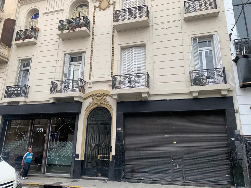 Monserrat,  3 Ambientes  Apto Profesional,   Rebajado, luminoso 71m2 Oportunidad