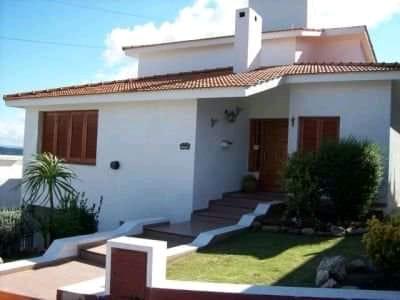 Casa en  Venta con vista al lago