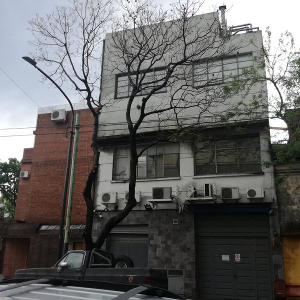 Edificio Ideal para Desarrollo Inmobiliario - Barracas