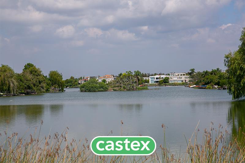 Lote en venta al lago en Silvestre, Nordelta con financiación