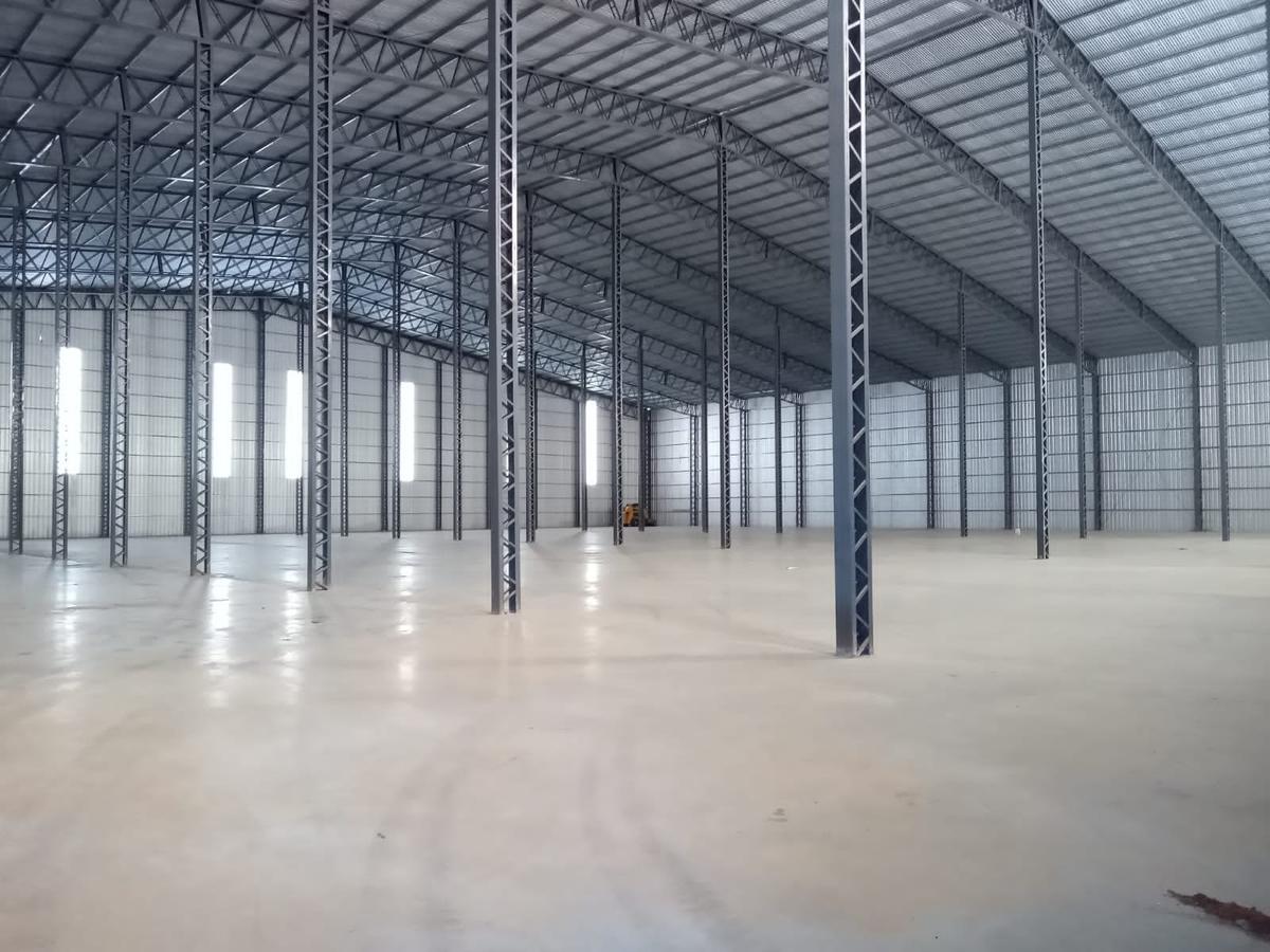 DEPOSITO ALQUILER  5000 M2 CUB   2000 M2 SEMI CUB    Zarate