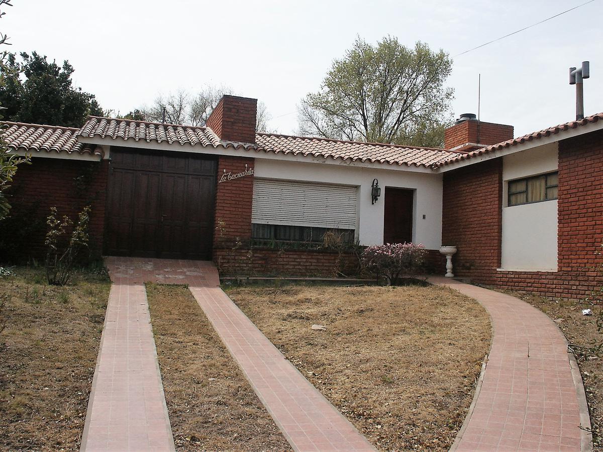 Chalet con gas natural por vereda