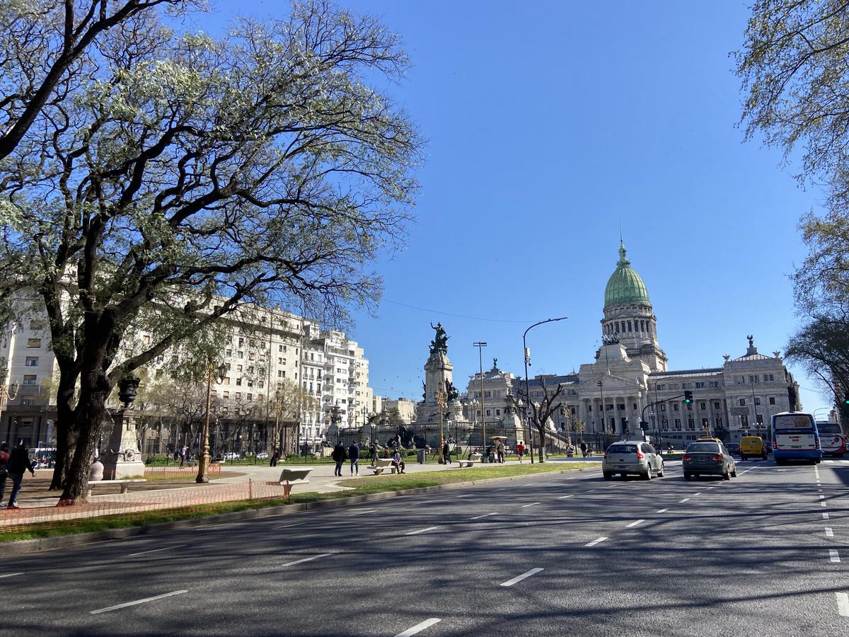 Oportunidad! Cochera fija cubierta en venta en Congreso