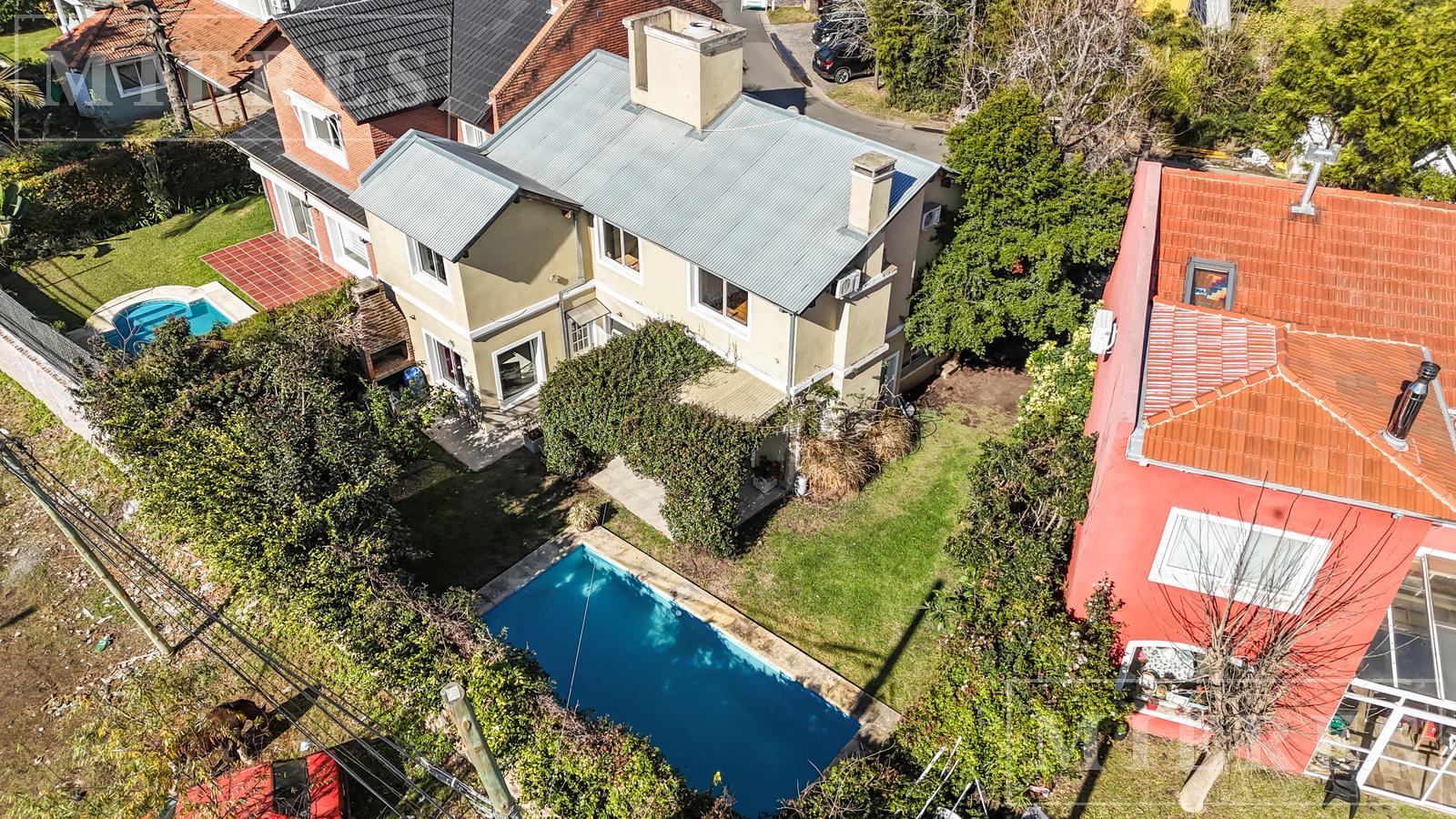 Casa en venta en el Barrio Tigre Joven