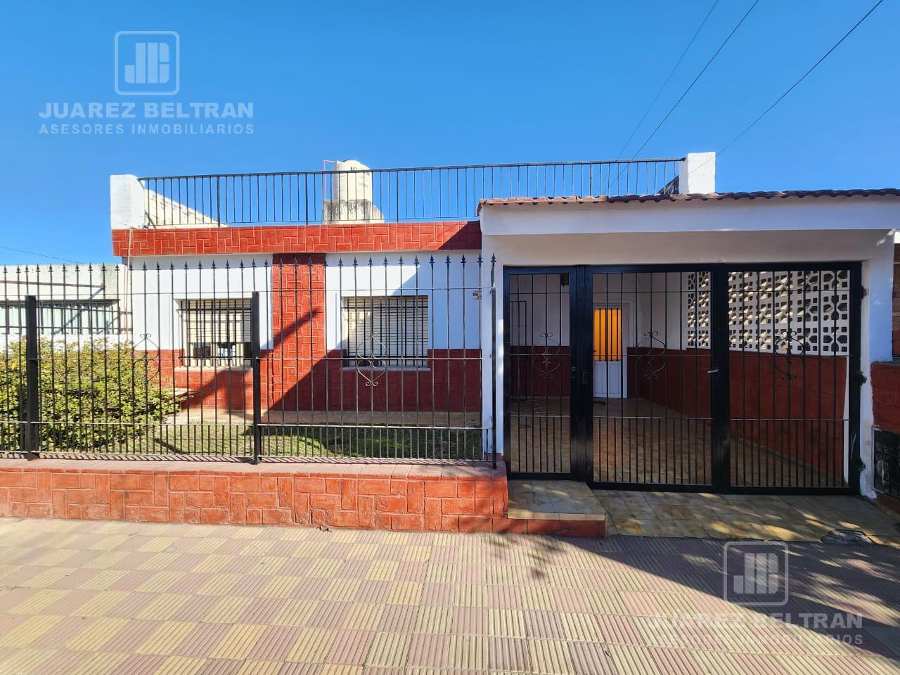 Venta - Oportunidad - Casa de 3 dor. - 28 de Julio 3885 - Barrio Panamericano