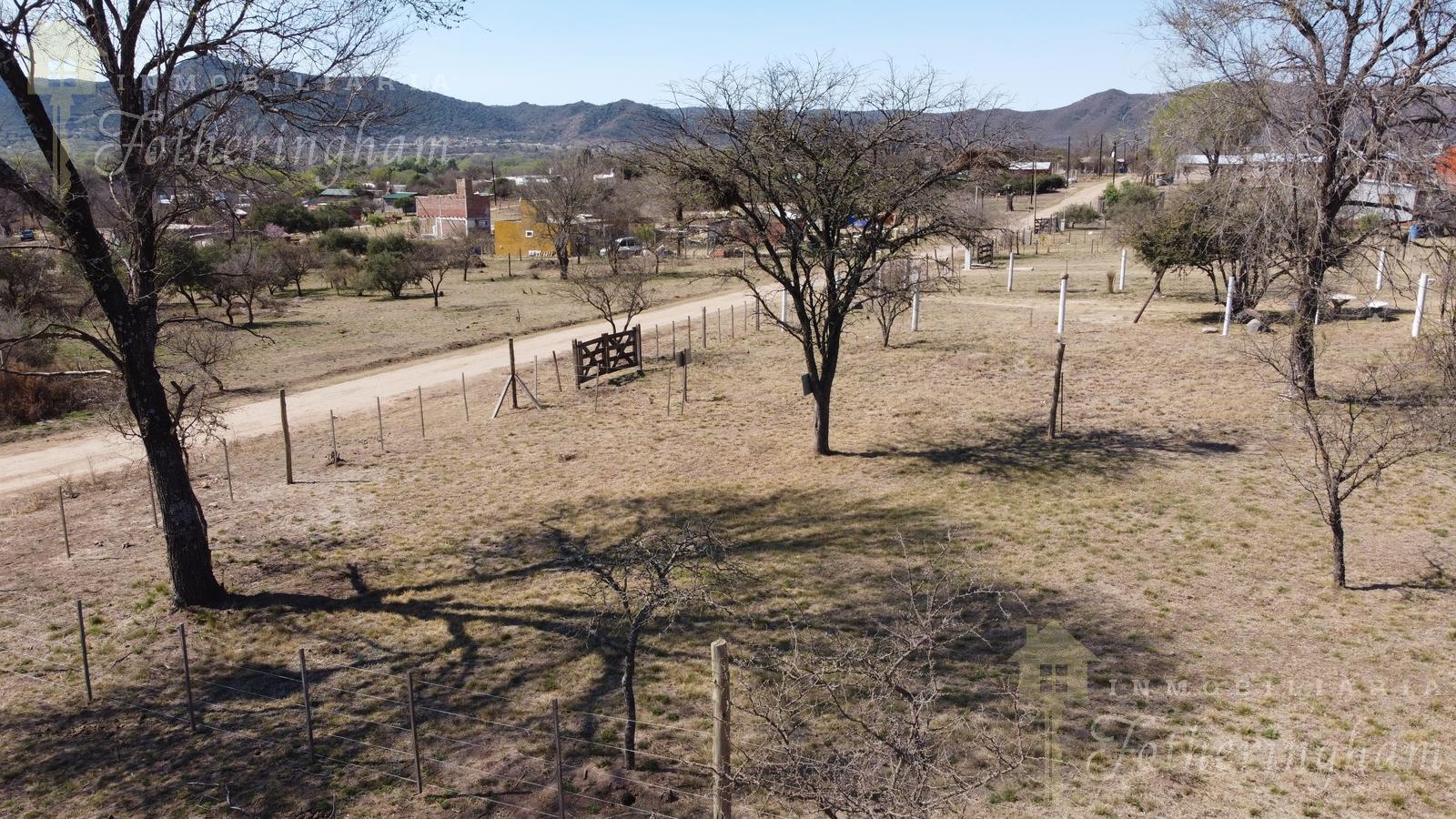 LOTE ESQUINA EN VENTA  Bº QUINTO LOTEO  SANTA ROSA DE CALAMUCHITA