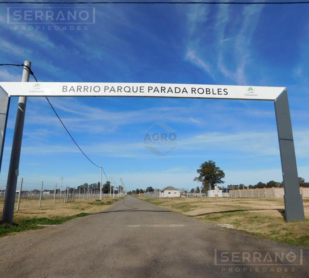 Venta. Lote con mejoras. Parque Robles. Exaltacion de la Cruz