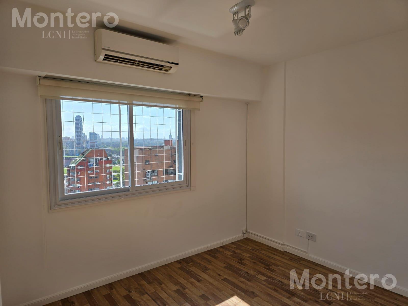 3 ambientes C/ Balcon , cochera, piso alto