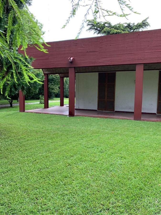 Venta Casa con parque y quincho en Tortuguitas, Malvinas Argentinas.