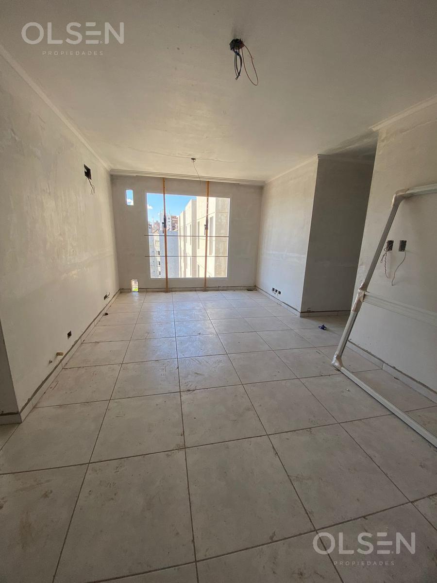 VENTA EN POZO departamento 1 dormitorio con balcón GÜEMES