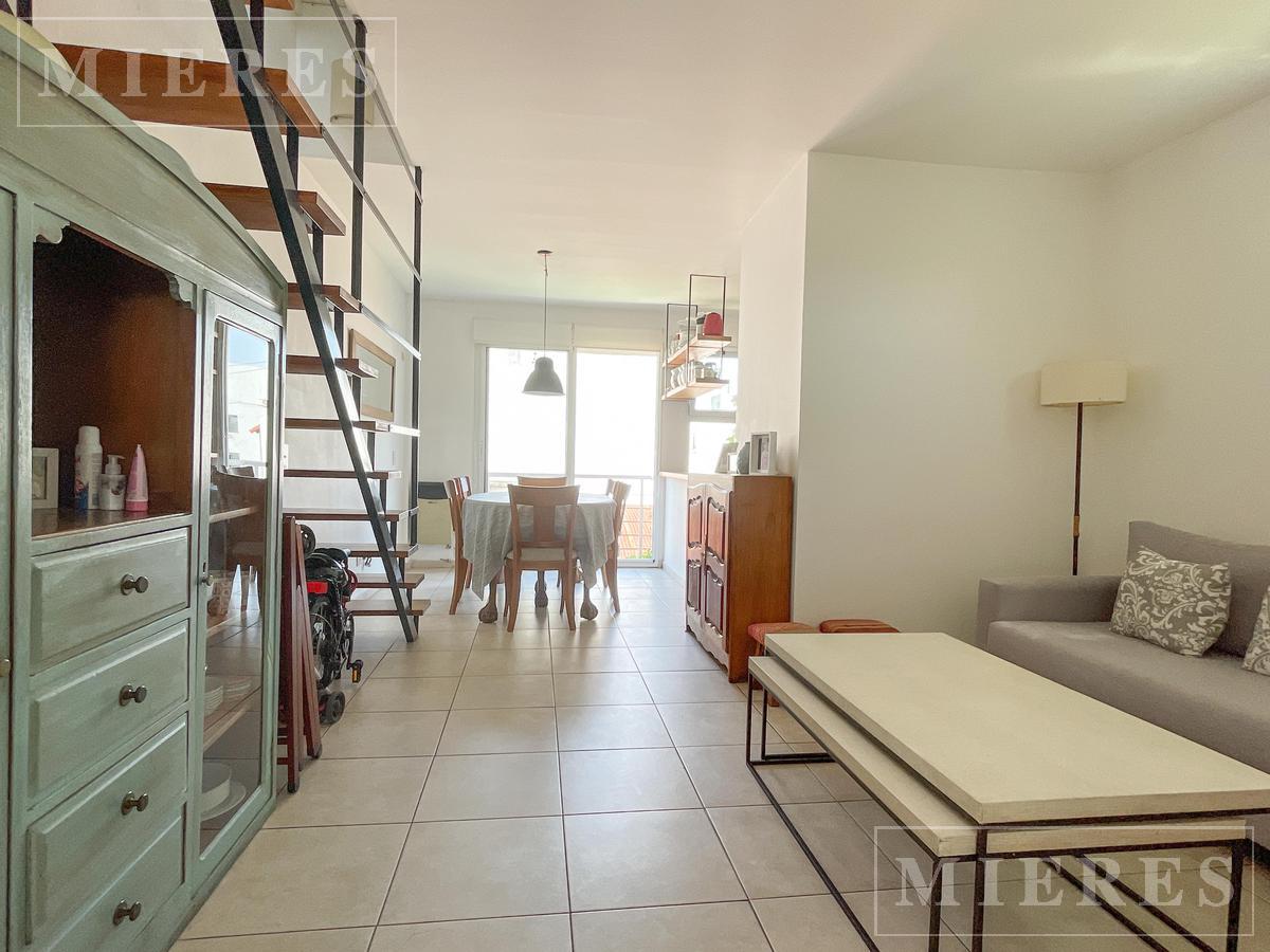 Departamento en dúplex en San Isidro Alto