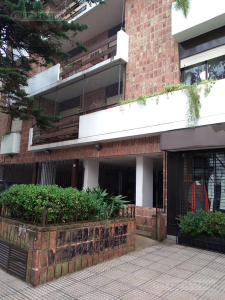 Departamento en venta de 3 dormitorios en San Isidro