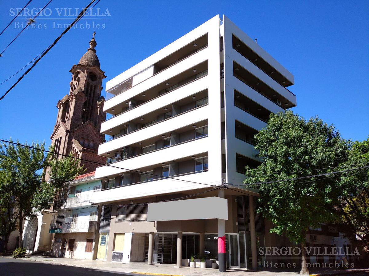 Colón 1800 - Cochera en venta en Rosario