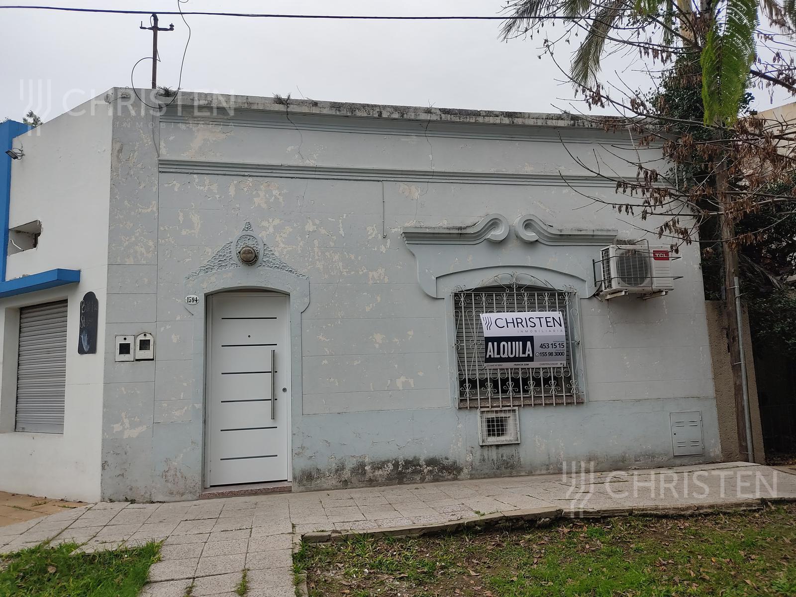 Casa en barrio Sargento Cabral