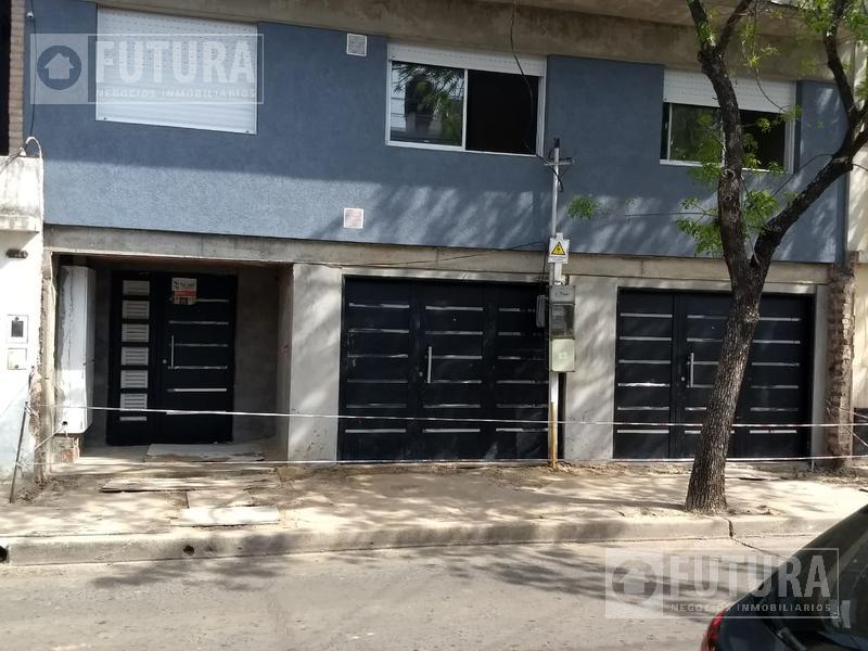 Espacio para Cochera - Local en Venta - Marcos Paz 4173