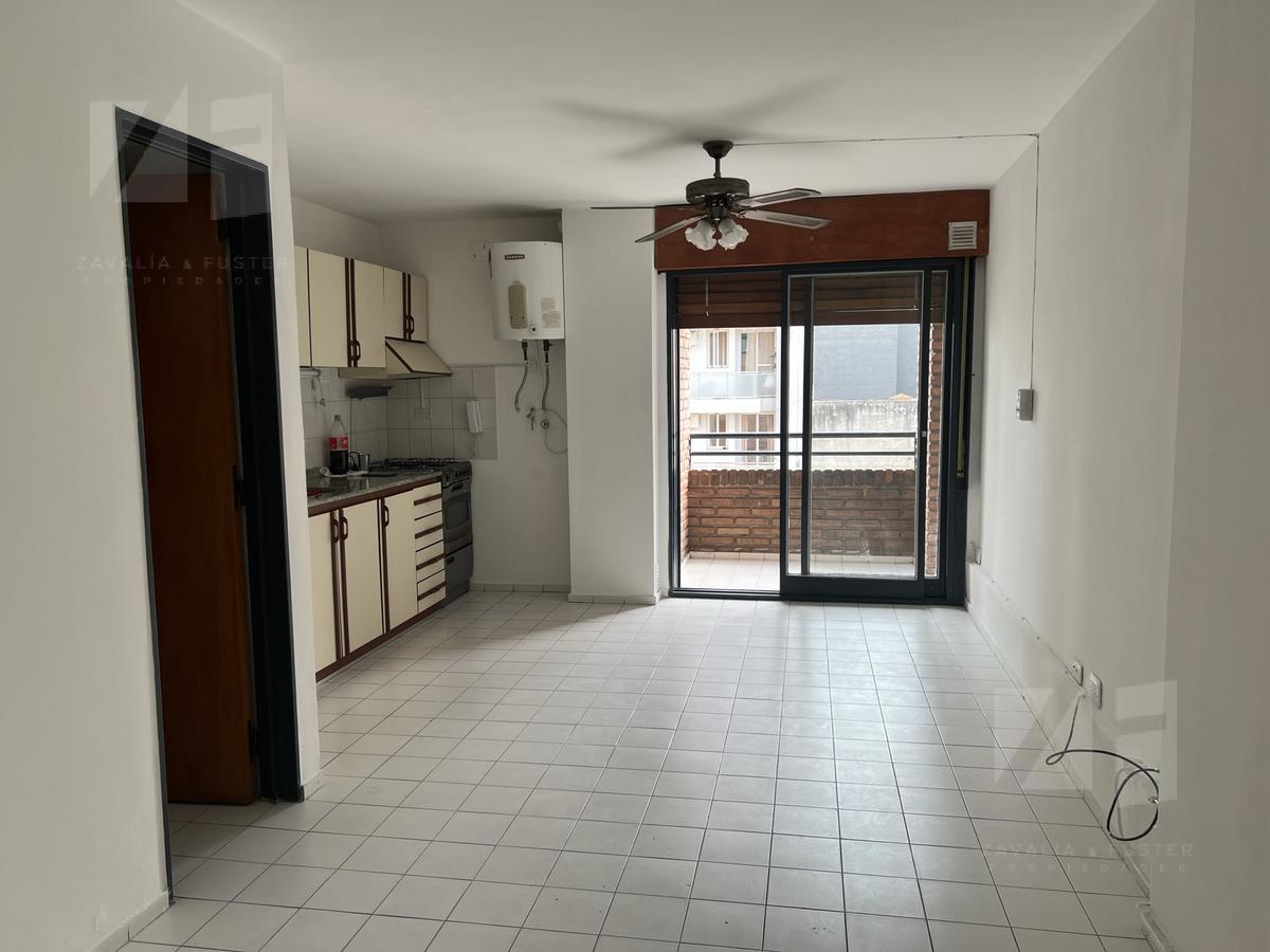 Departamento en  alquiler Nueva Córdoba Monoambiente con balcón