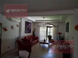 CASA EN ALQUILER CON MUEBLES EN BARRIO SEPTIEMBRE – MAROTO PROPIEDADES