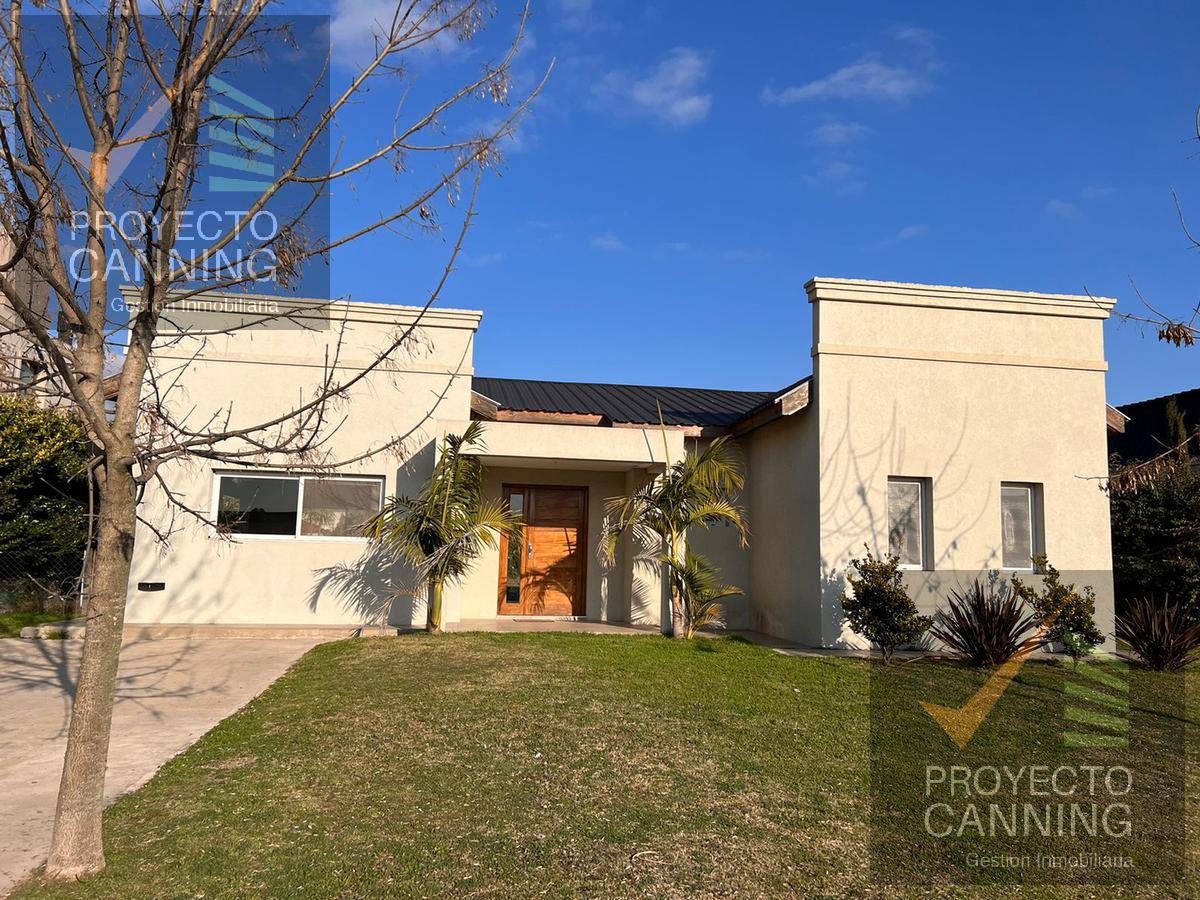 Venta en  Casa en Barrio Santa Juana Canning