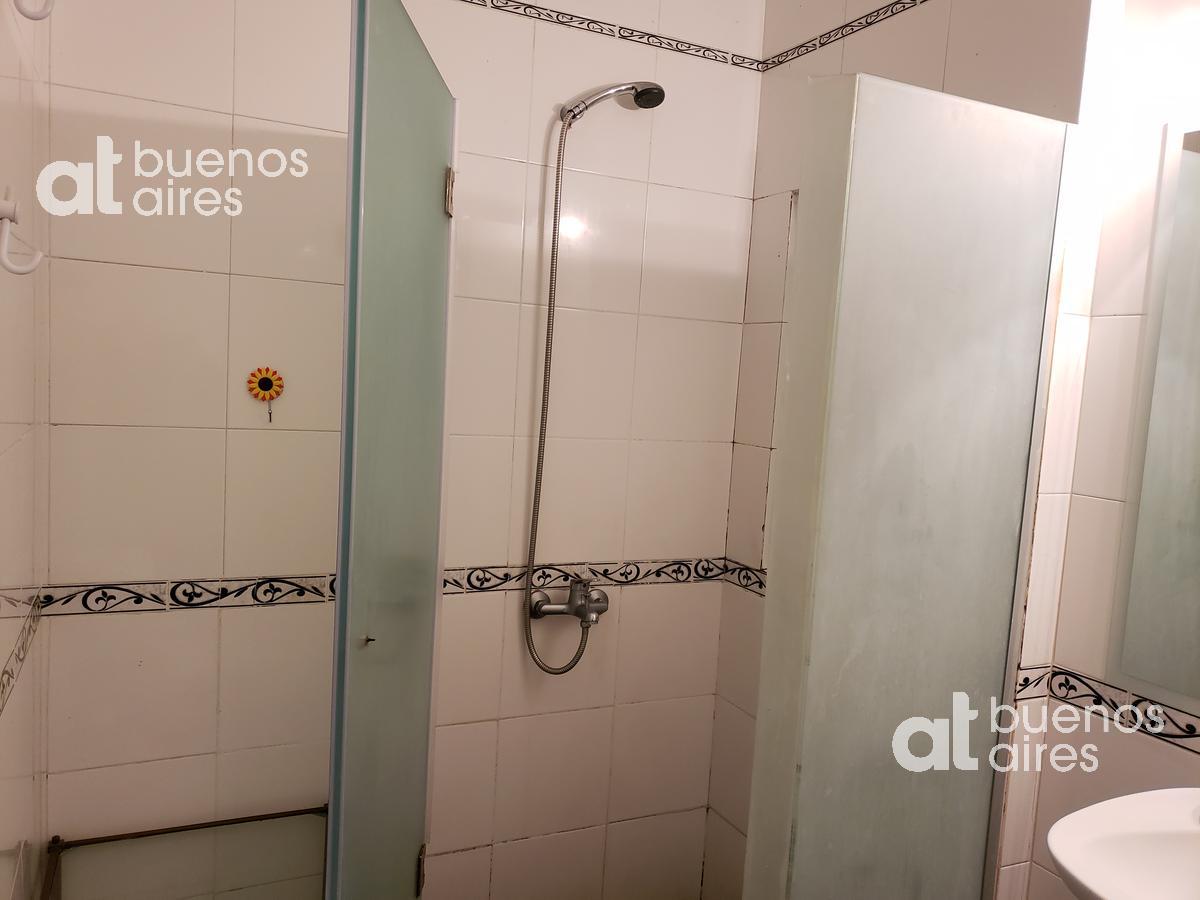 Balvanera - Departamento 4 ambientes - Alquiler temporario - Sin garantía