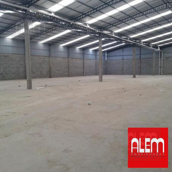 EXCELENTE NAVE INDUSTRIAL EN PARQUE PRIVADO CANNING